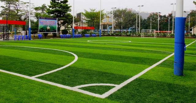 人工草坪足球场